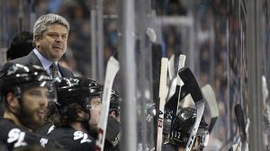 Head coach Todd McLellan of the San Jose Sharks 