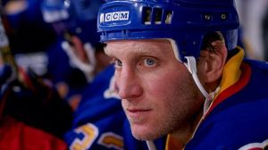 Rightwinger Brett Hull of the St. Louis Blues