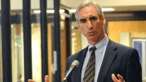 Oliver Luck 