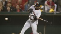  Left fielder Barry Bonds #25 of the San Francisco Giants 