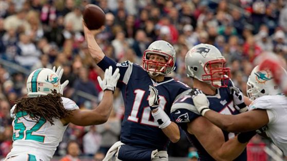 New England Patriots quarterback Tom Brady 