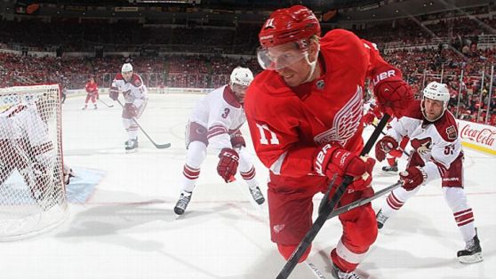 Daniel Alfredsson #11 of the Detroit Red Wings